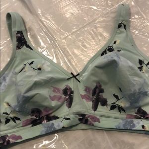 Cacique floral no-wire bra 46D